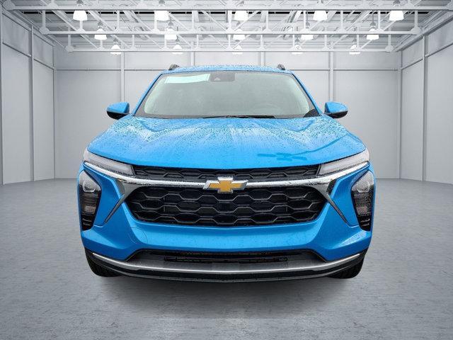 new 2025 Chevrolet Trax car, priced at $25,010
