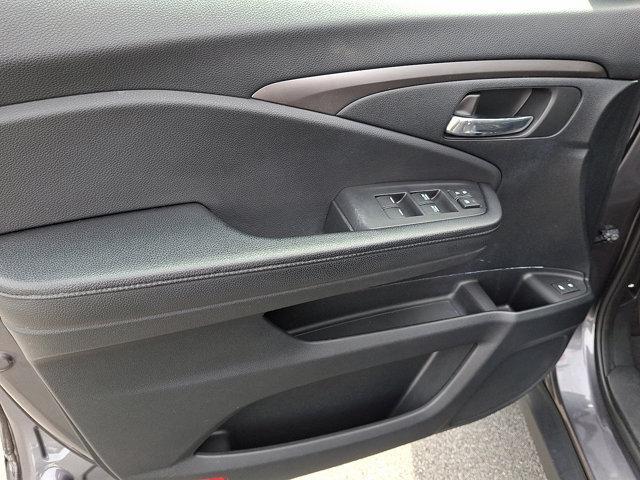used 2017 Honda Pilot car, priced at $19,990
