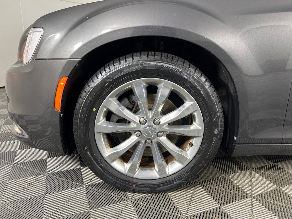 used 2018 Chrysler 300 car, priced at $17,464