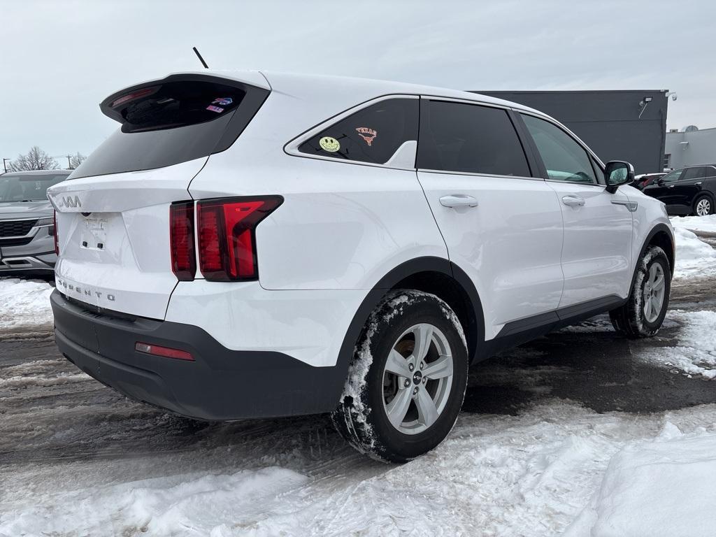 used 2022 Kia Sorento car, priced at $25,919