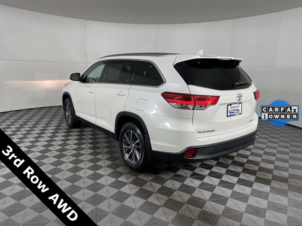 used 2019 Toyota Highlander car, priced at $28,842