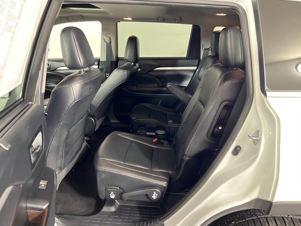 used 2019 Toyota Highlander car, priced at $28,842