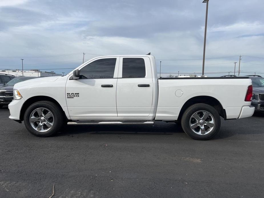 used 2019 Ram 1500 Classic car, priced at $23,900