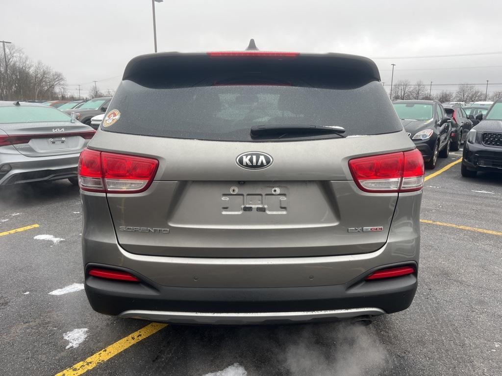 used 2018 Kia Sorento car, priced at $18,456