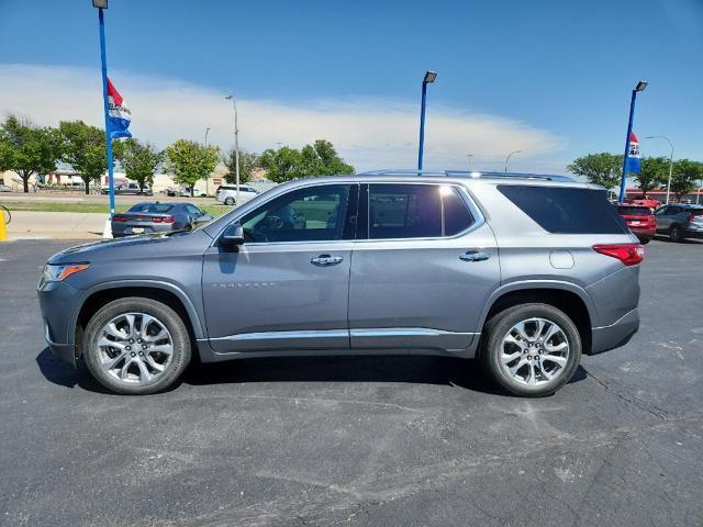 used 2021 Chevrolet Traverse car, priced at $35,899