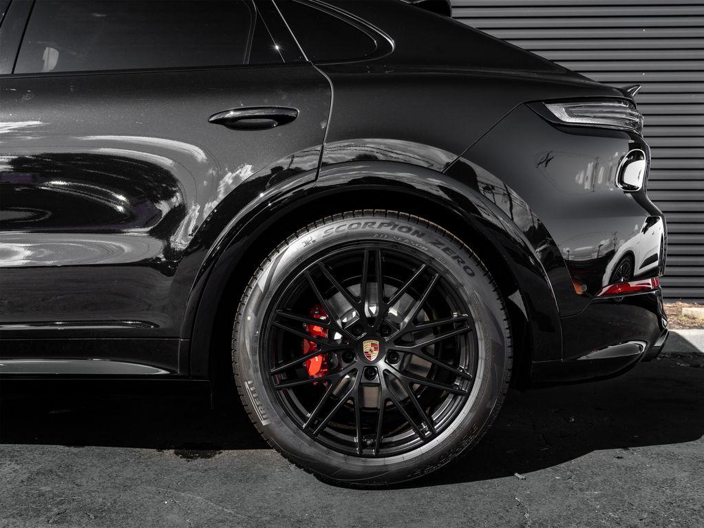 new 2026 Porsche Cayenne car, priced at $151,070
