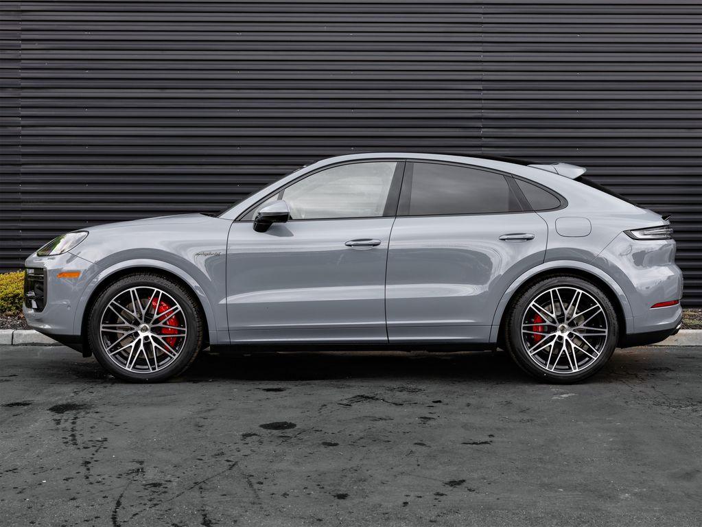 new 2025 Porsche Cayenne car, priced at $188,665