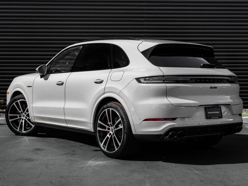new 2025 Porsche Cayenne car, priced at $183,235