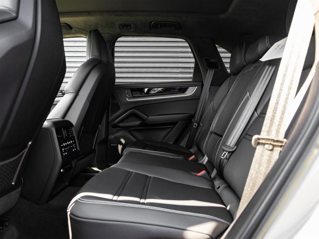 new 2025 Porsche Cayenne car, priced at $183,235