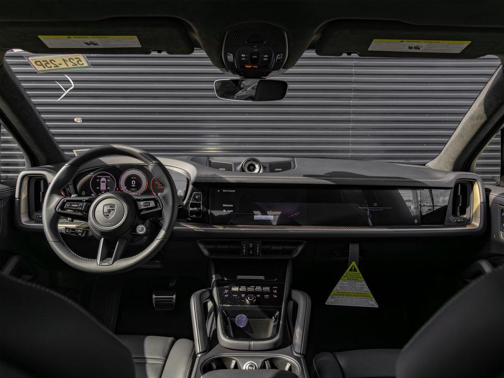 new 2025 Porsche Cayenne car, priced at $183,235