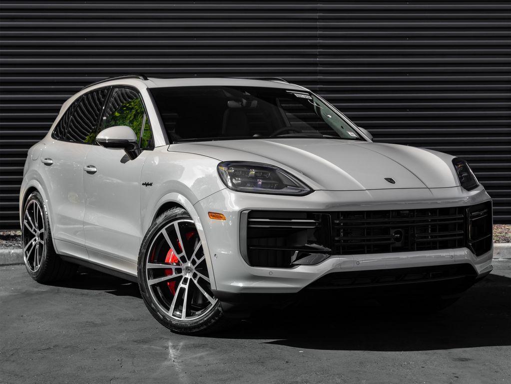 new 2025 Porsche Cayenne car, priced at $183,235