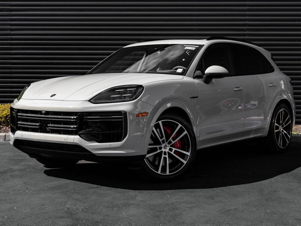 new 2025 Porsche Cayenne car, priced at $183,235