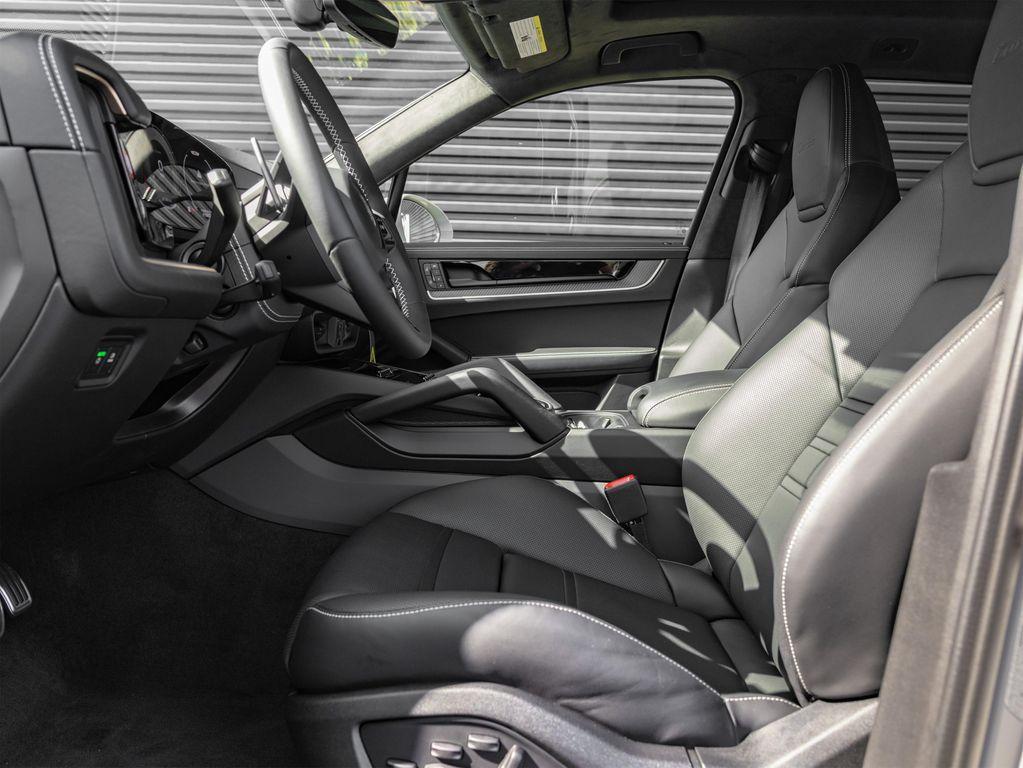 new 2025 Porsche Cayenne car, priced at $183,235
