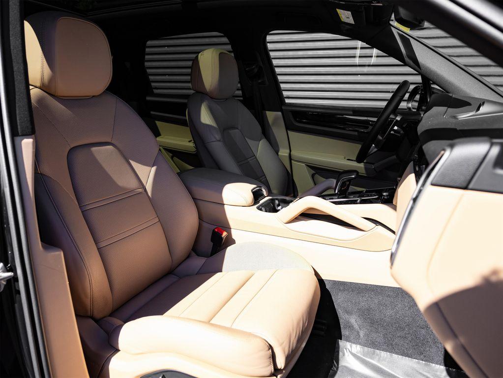 used 2023 Porsche Cayenne car, priced at $67,900