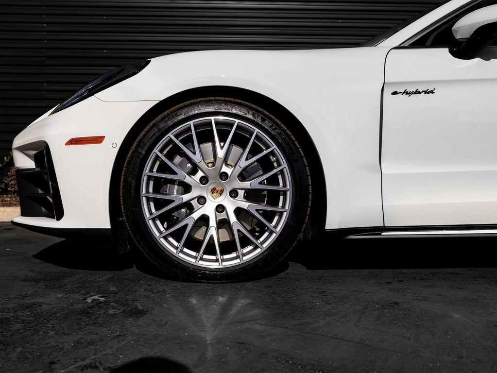 new 2026 Porsche Panamera car, priced at $146,490