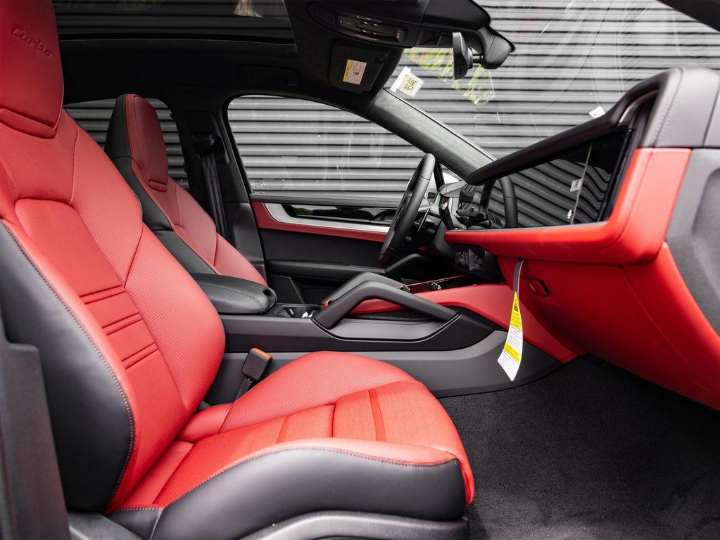 new 2025 Porsche Cayenne car, priced at $179,525