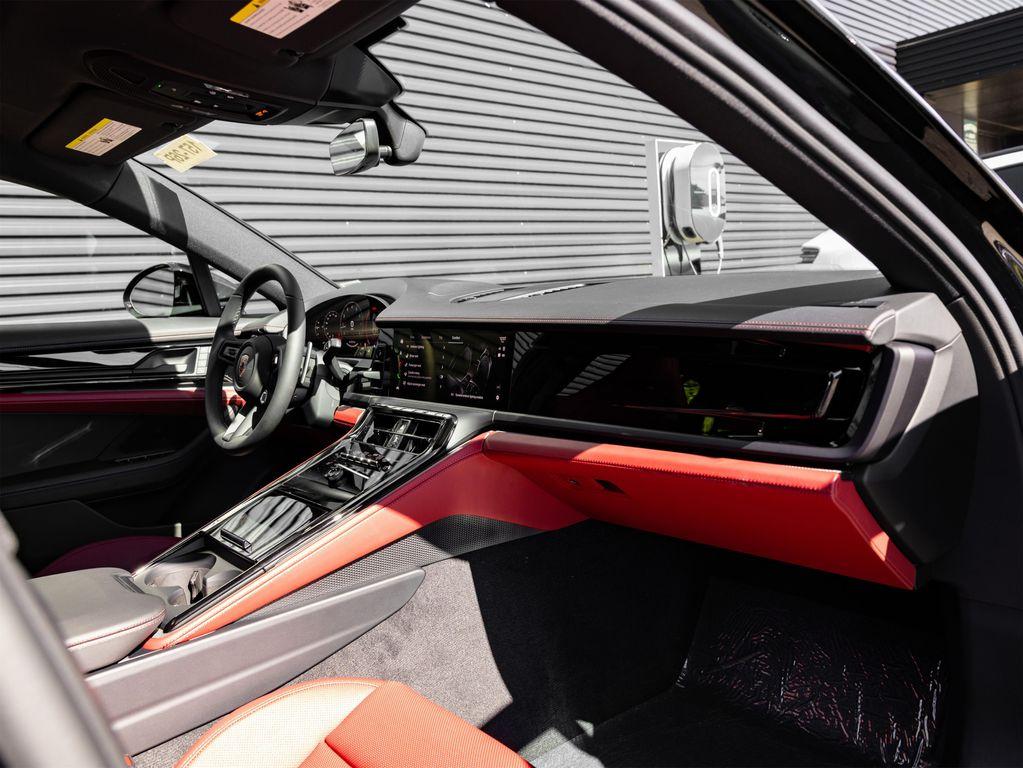 new 2026 Porsche Panamera car, priced at $136,600