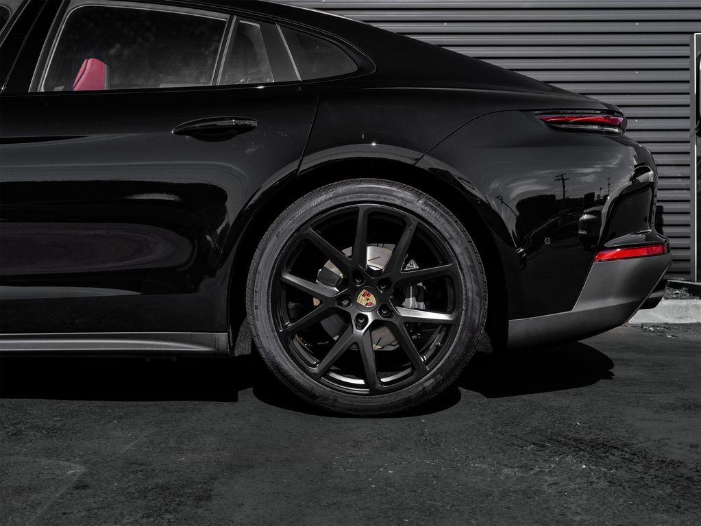 new 2026 Porsche Panamera car, priced at $136,600