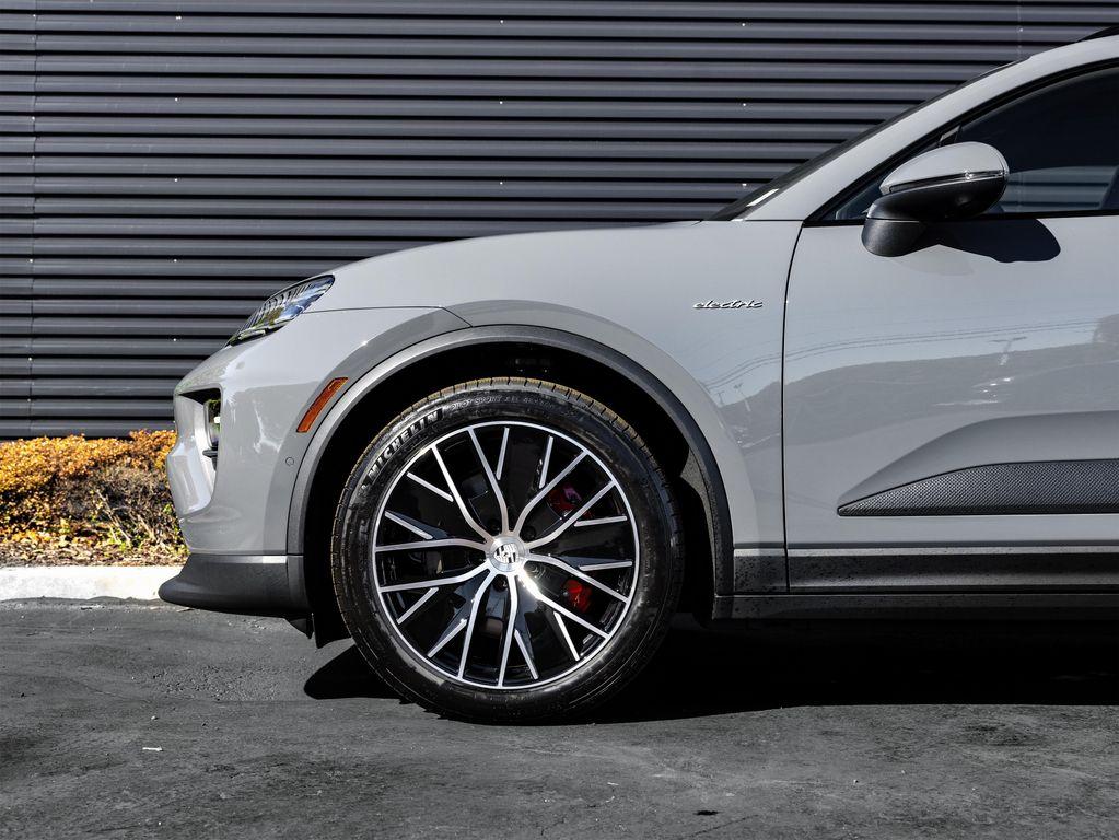 new 2025 Porsche Macan car, priced at $103,005