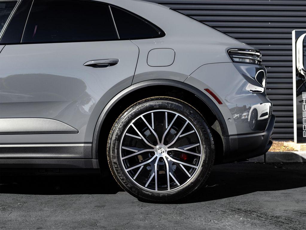 new 2025 Porsche Macan car, priced at $103,005