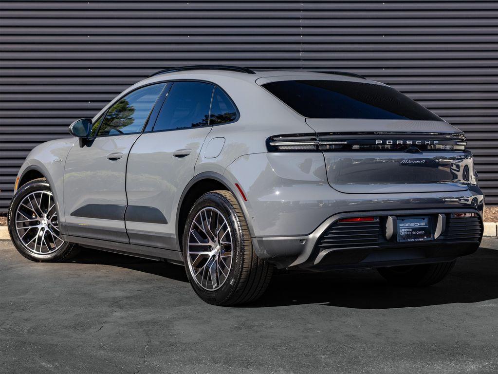 new 2025 Porsche Macan car