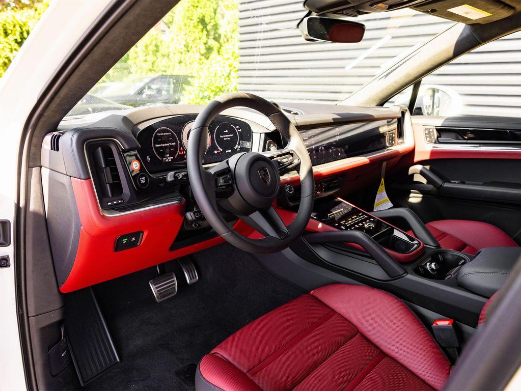 new 2025 Porsche Cayenne car, priced at $183,475