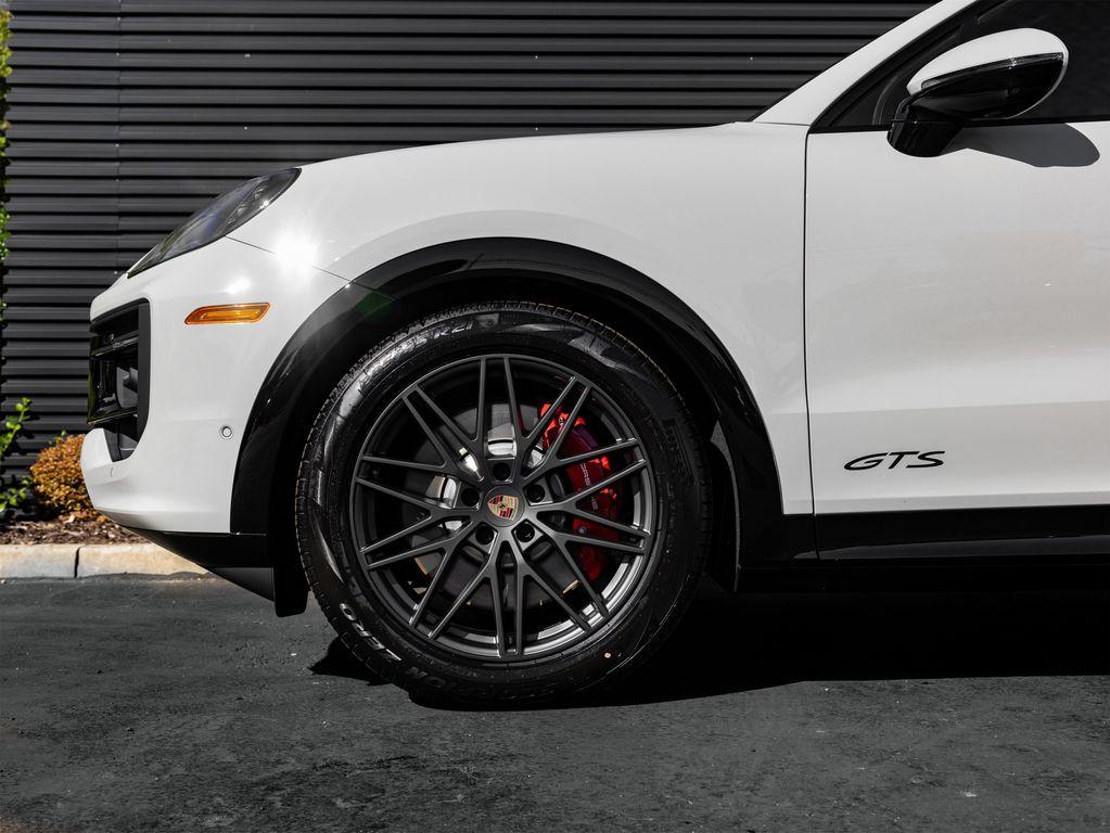 new 2026 Porsche Cayenne car, priced at $148,090