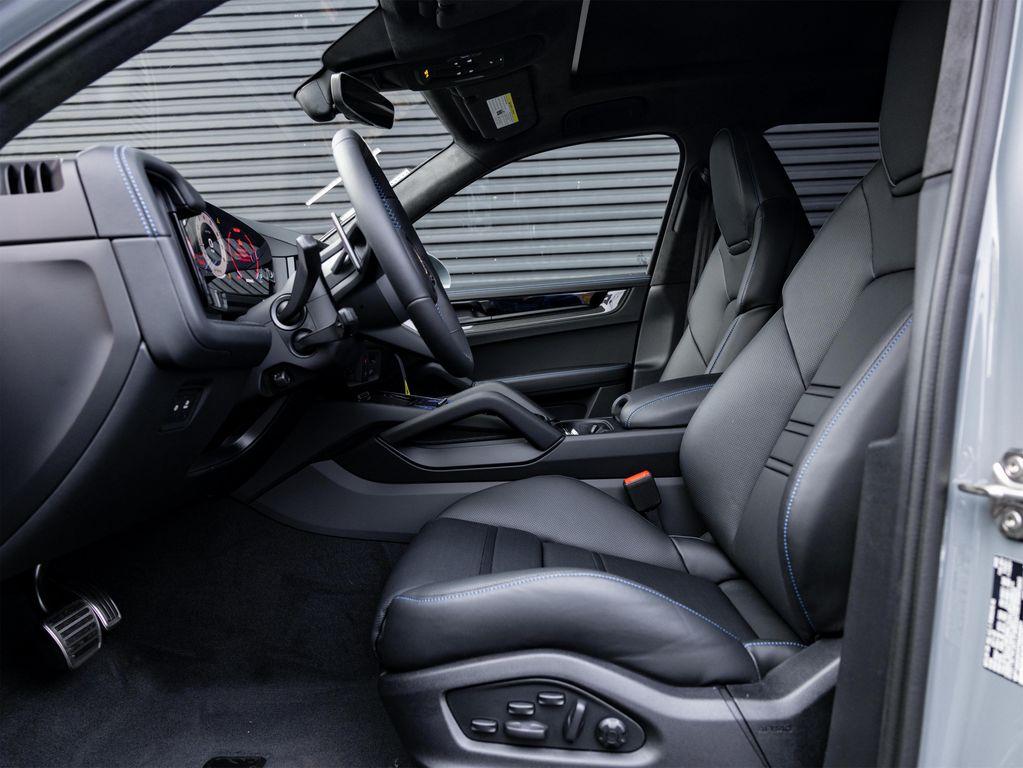 new 2026 Porsche Cayenne car, priced at $152,880