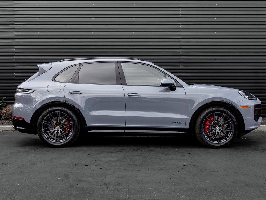 new 2026 Porsche Cayenne car, priced at $152,880