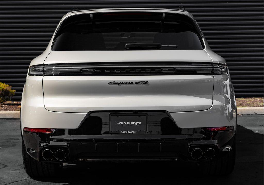 new 2025 Porsche Cayenne car, priced at $159,685