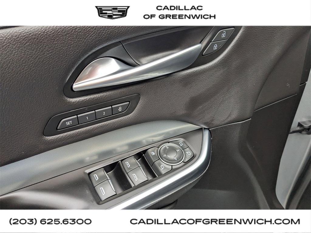used 2023 Cadillac XT4 car, priced at $29,999