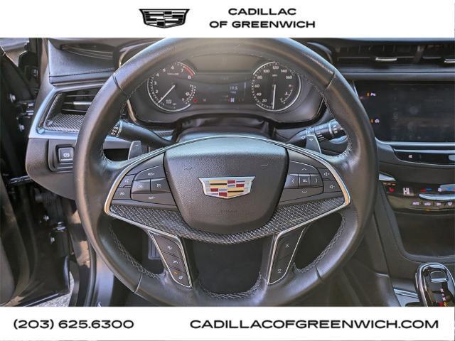 used 2022 Cadillac XT5 car, priced at $32,975