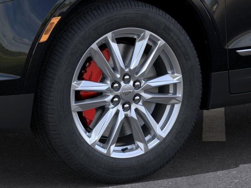 new 2025 Cadillac XT5 car, priced at $59,940