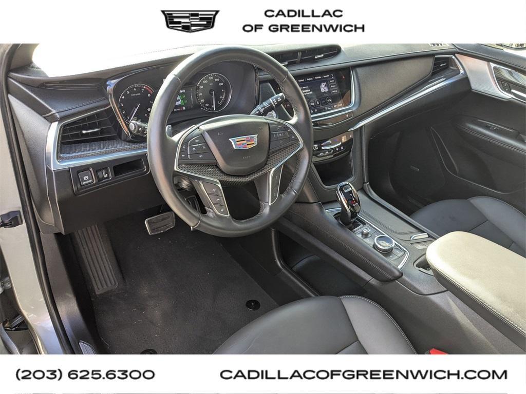 used 2024 Cadillac XT5 car, priced at $44,999