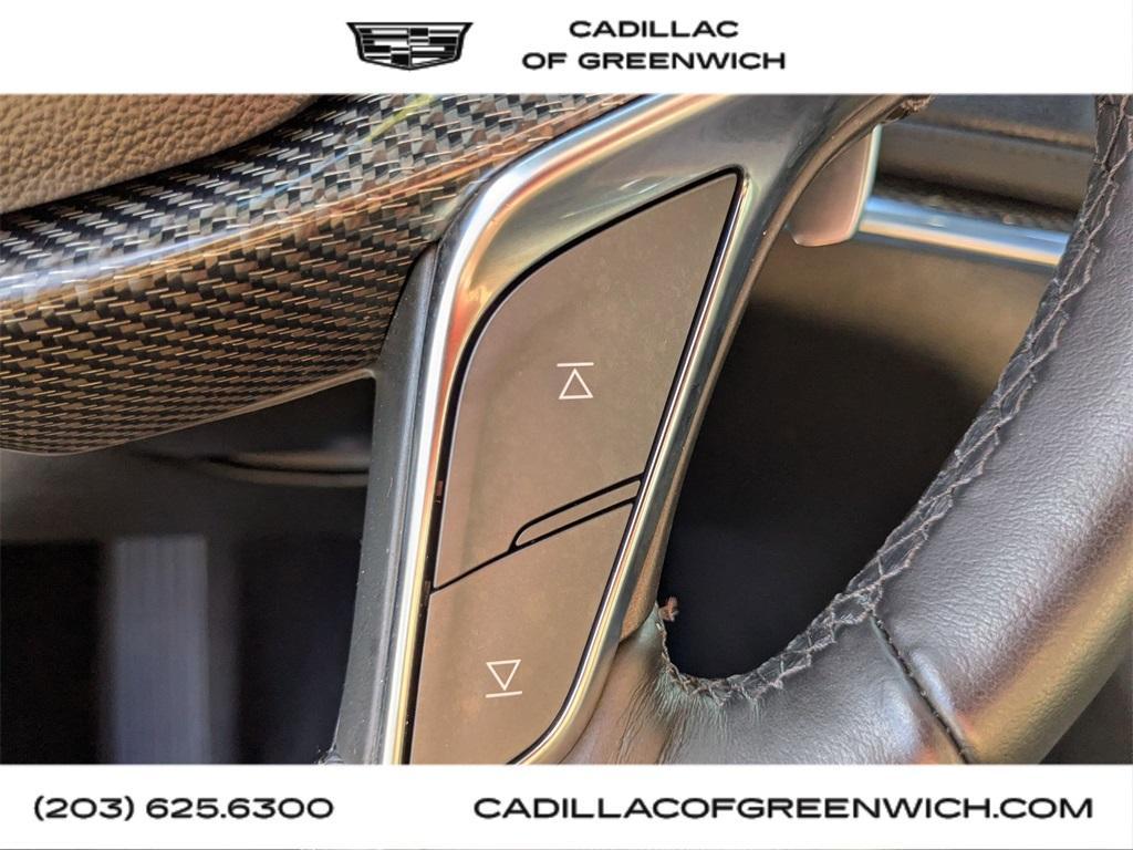 used 2024 Cadillac XT5 car, priced at $44,999