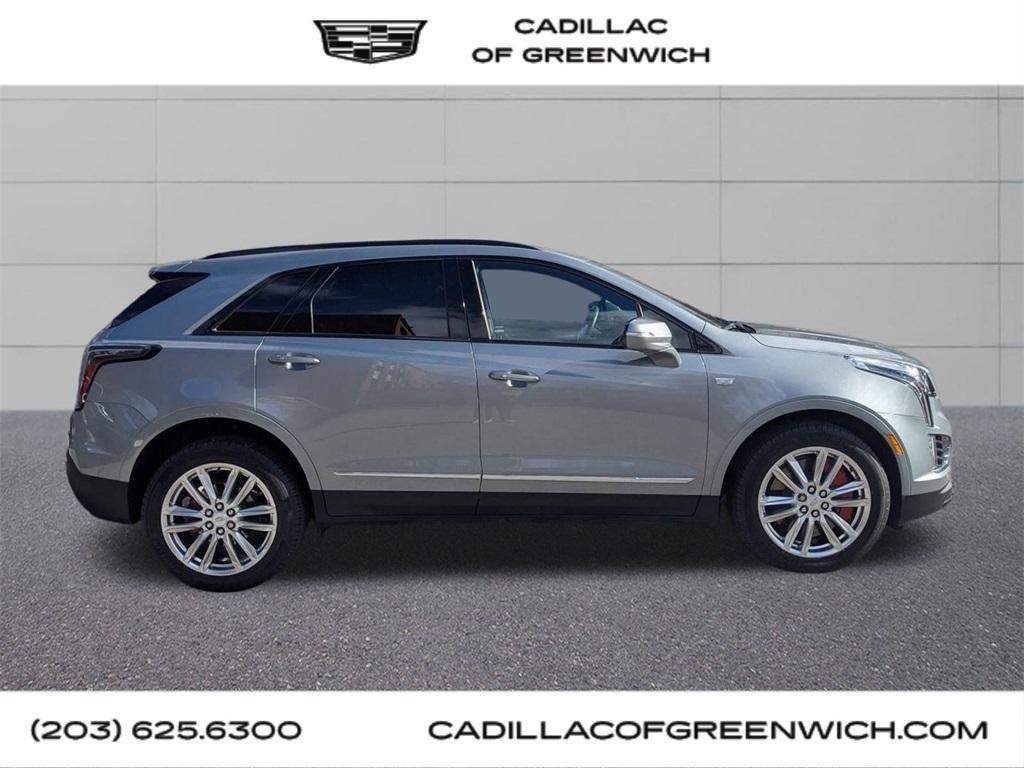 used 2024 Cadillac XT5 car, priced at $44,999