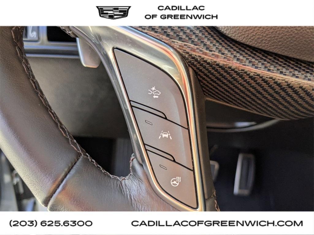 used 2024 Cadillac XT5 car, priced at $44,999