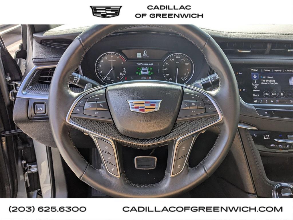 used 2024 Cadillac XT5 car, priced at $44,999
