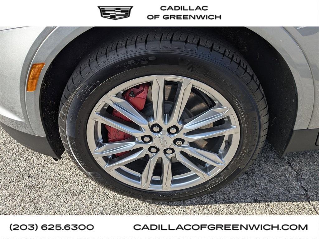 used 2024 Cadillac XT5 car, priced at $44,999