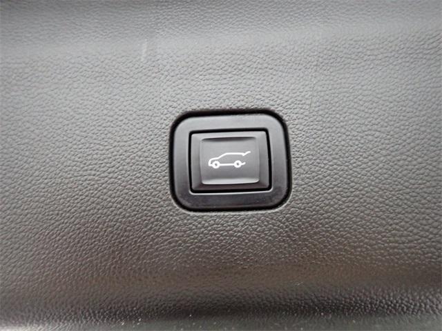 used 2022 Buick Enclave car, priced at $28,500