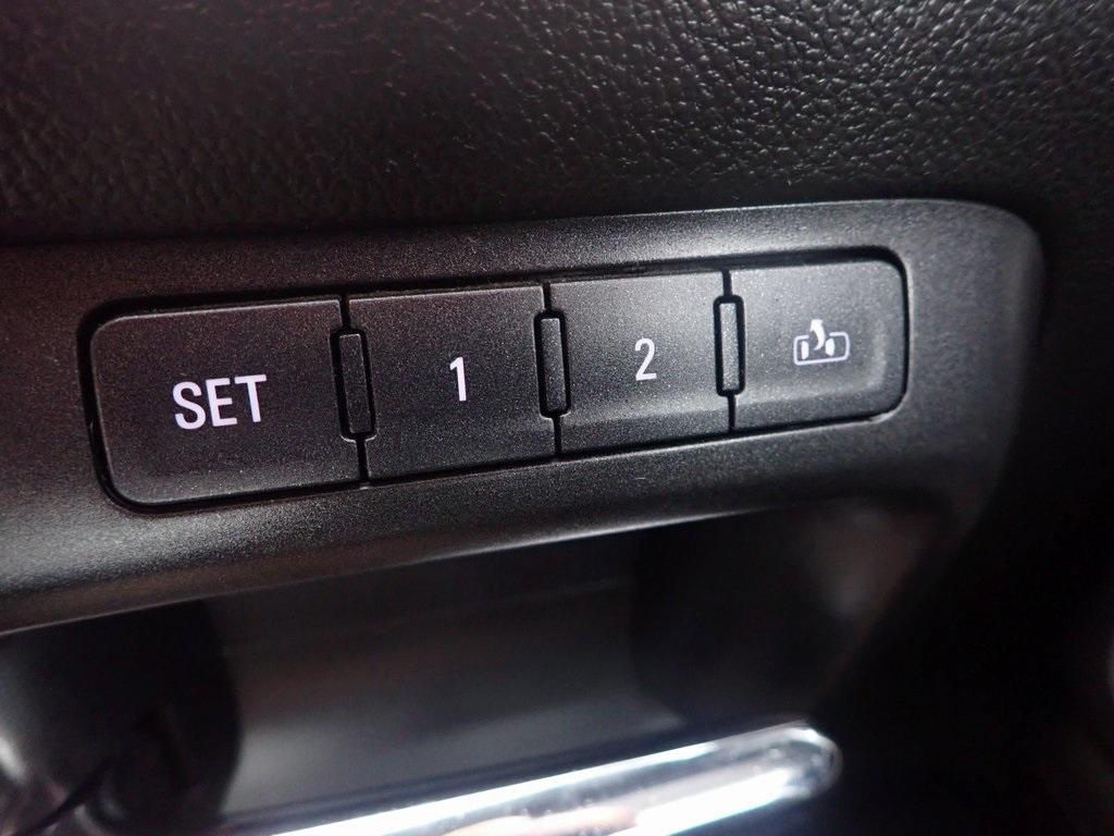 used 2018 GMC Sierra 1500 car, priced at $21,750