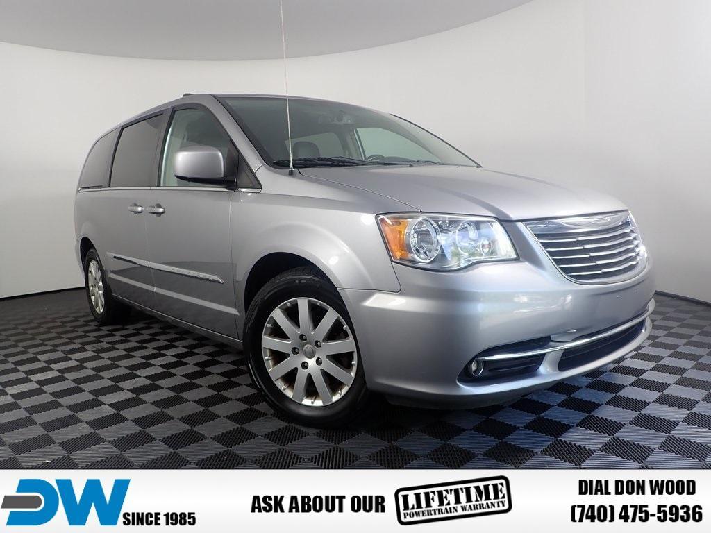 used 2016 Chrysler Town & Country car, priced at $6,000