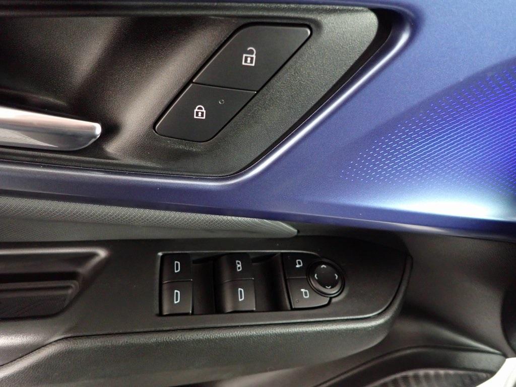 used 2025 Chevrolet Equinox EV car, priced at $24,000