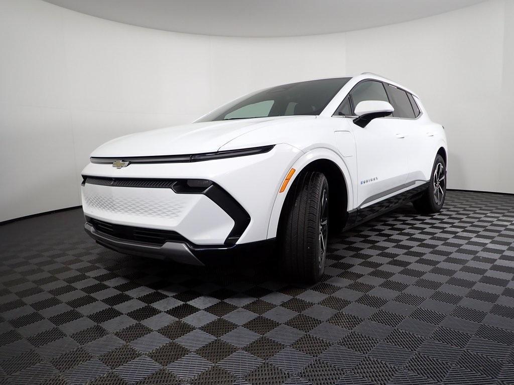 used 2025 Chevrolet Equinox EV car, priced at $24,000