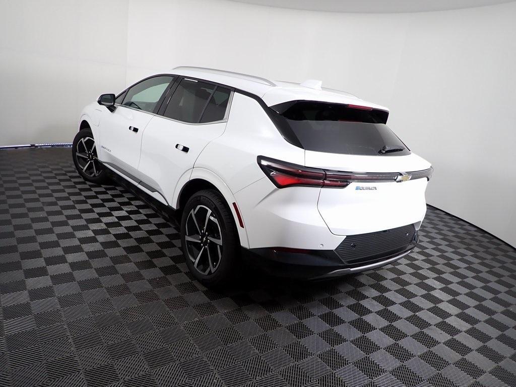 used 2025 Chevrolet Equinox EV car, priced at $24,000