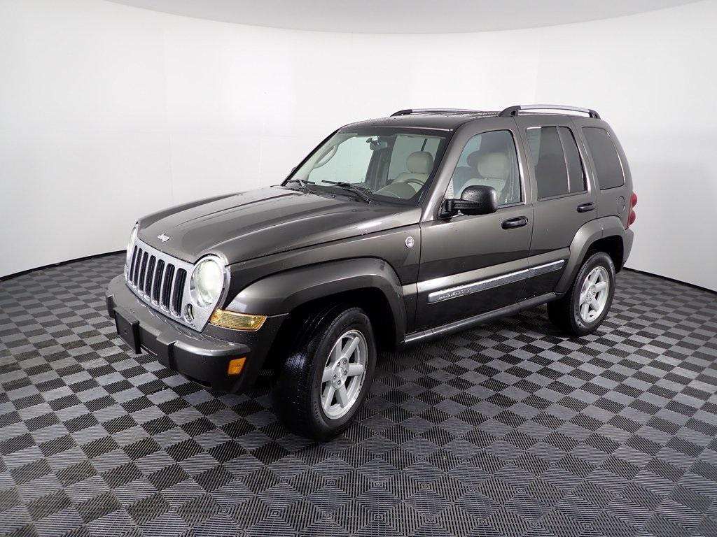 used 2005 Jeep Liberty car, priced at $4,500