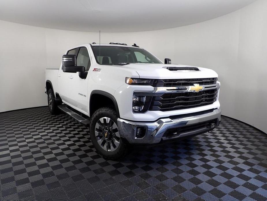 new 2025 Chevrolet Silverado 2500 car, priced at $65,500