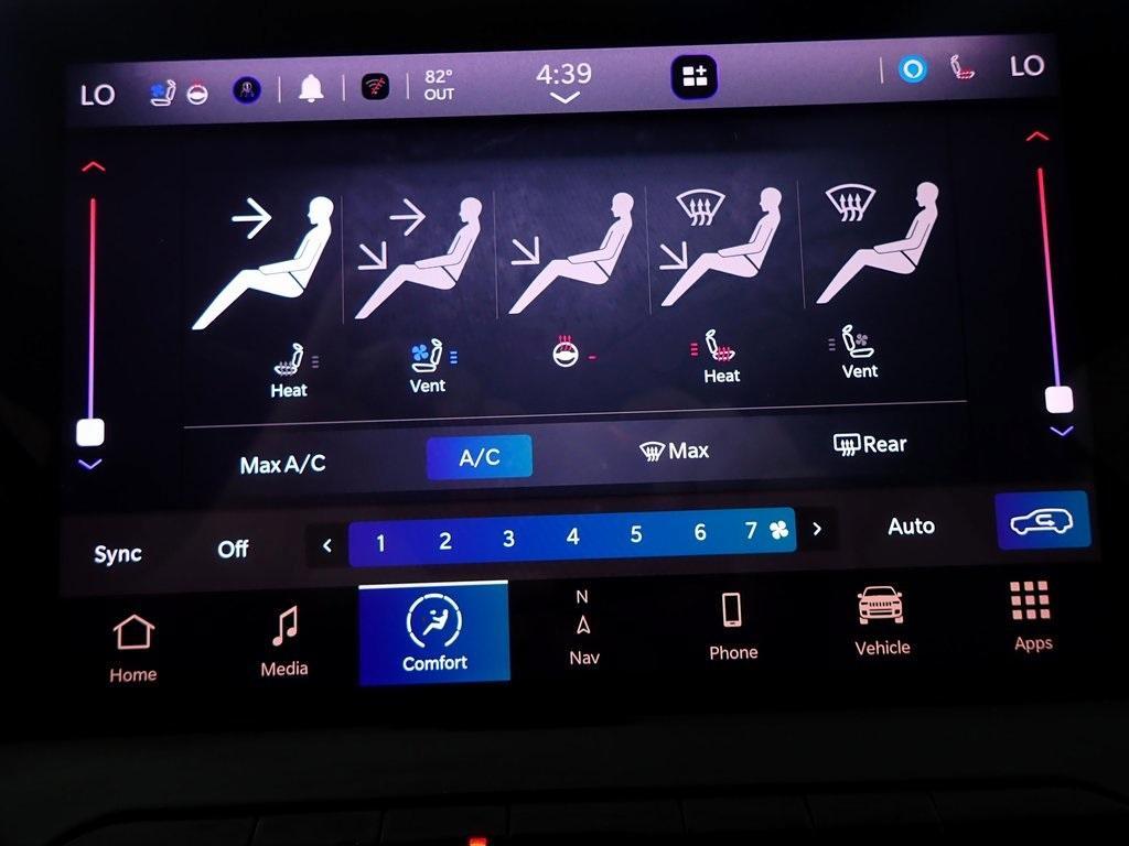 used 2022 Jeep Compass car, priced at $18,000