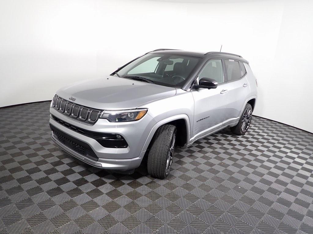 used 2022 Jeep Compass car, priced at $18,000