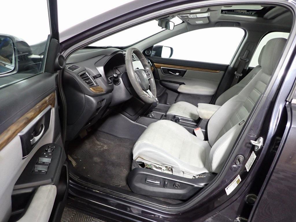 used 2017 Honda CR-V car, priced at $10,000